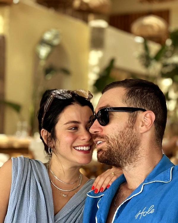 İlayda Alişan ve Oğulcan Engin Bodrum'da aşka geldi İlayda Alişan ve Oğulcan Engin Bodrum'da aşka geldi