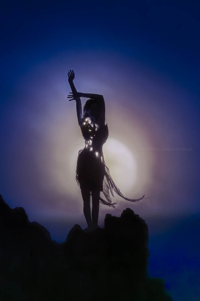 Çilek dolunayı Aladağlar'da sanatla buluştu Çilek dolunayı Aladağlar'da sanatla buluştu