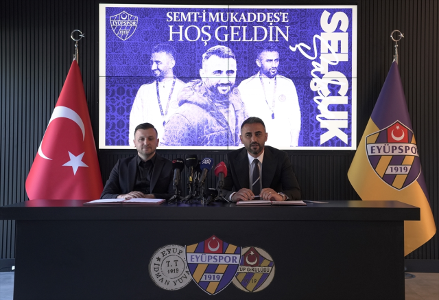 Transferindeki son durum ne? Eyüpspor'dan Berke Özer açıklaması