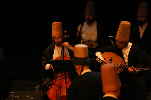Konya Büyükşehir Belediyesi ekibinden Tunus'ta sema gösterisi