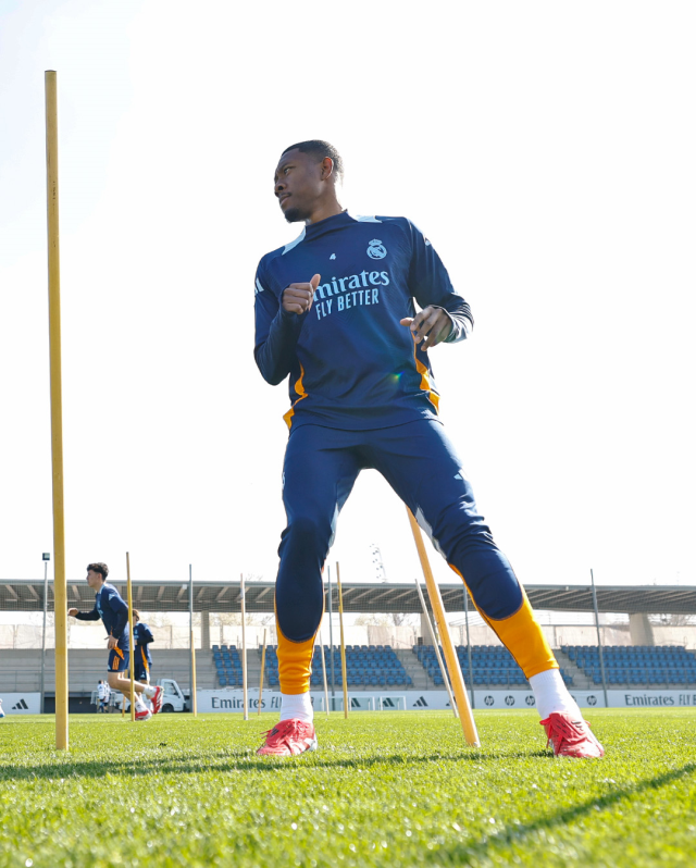 Real Madrid'i yıkan haber! Alaba, sakatlığı nedeniyle turnuvayı kapattı