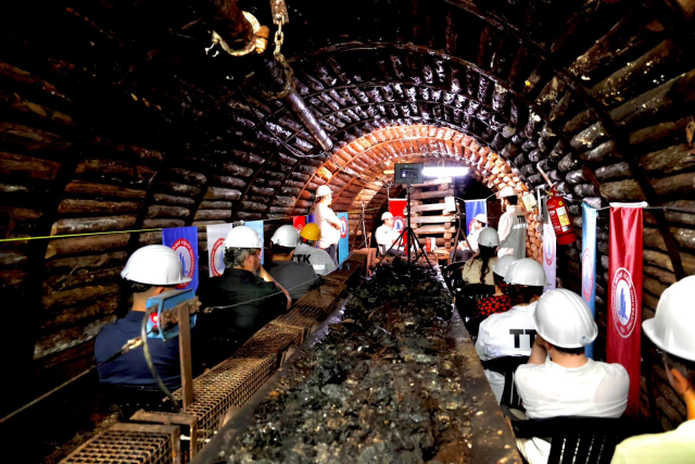 Zonguldak'ta yerin altında 'Deprem' konuşuldu