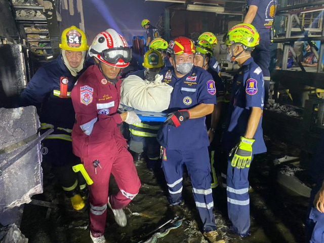 Tayland'da kağıt fabrikasında yangın: 8 ölü, 26 yaralı