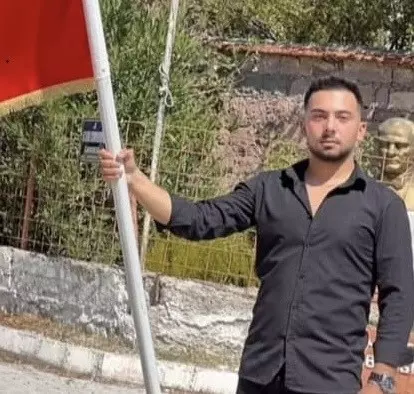 Arkadaşları 'şaka' sandı, denize atlayan genç hayatını kaybetti