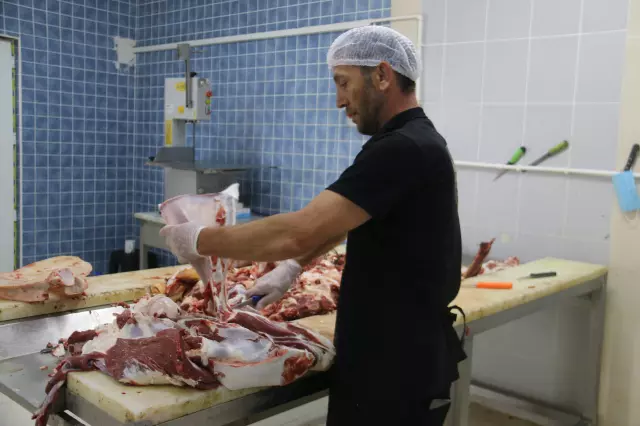 Selçuklu'dan kalan gelenek asırlardır sürdürülüyor, büyülerden korunmak için kürek kemikleri kırılıy