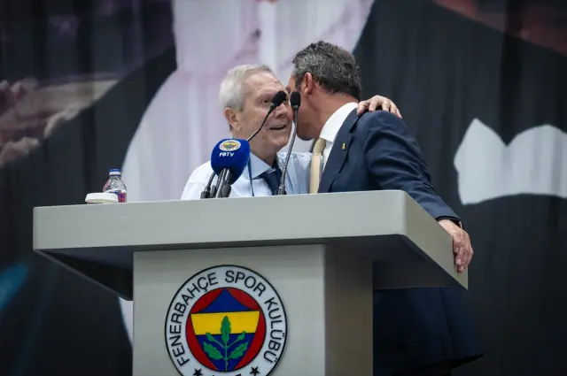 Aziz Yıldırım Hamdi Akın'a fena patladı: Otur sen lan