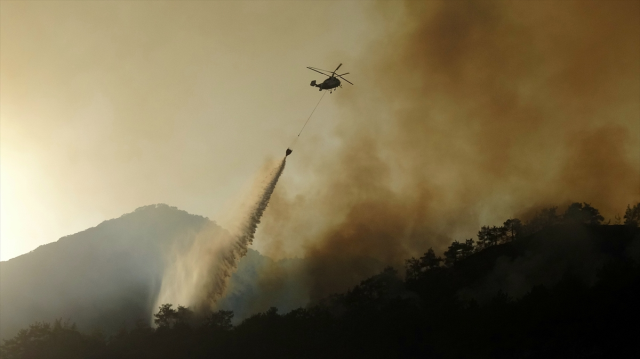 Karabük'te ormanlık alanda yeniden yangın çıktı