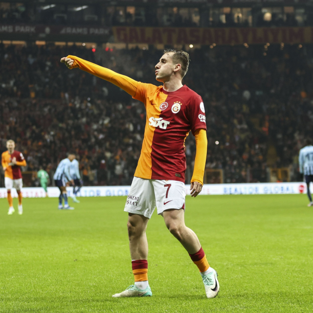 Barış Alper Yılmaz'dan Kerem Aktürkoğlu'na olay gönderme