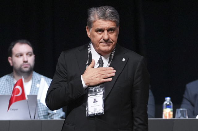 Beşiktaşlılara müjde! Serdal Adalı transfer için tarih verdi