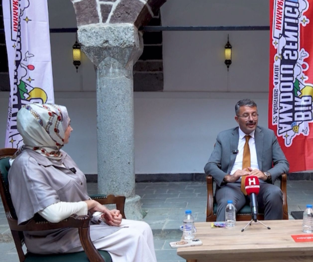 Hakkari Valisi Ali Çelik: 2 yıldır terör eylemi olmuyor, burası artık huzurun şehri