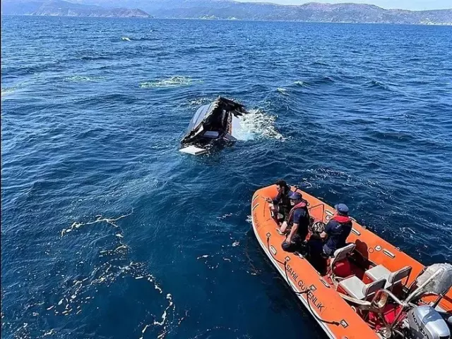 Yukay'ın teknesine çarpan geminin kaptanı dümeni bırakıp mangal yapmış