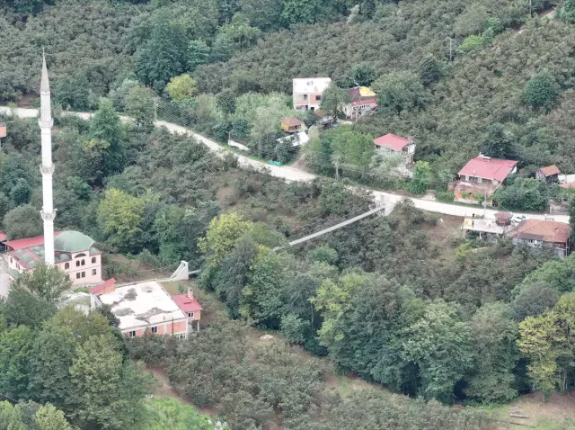 Merhum babasının isteğini yerine getirdi, görmek isteyenler köye akın etti