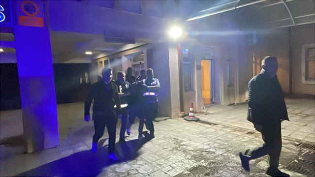 Öfkeli damat koca bir mahalleyi yaktı