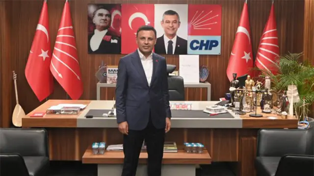 Bakan Yerlikaya 'Provokasyona müsaade yok' dedi, Özel'den yanıt geldi: Evimizin önünden çekilin
