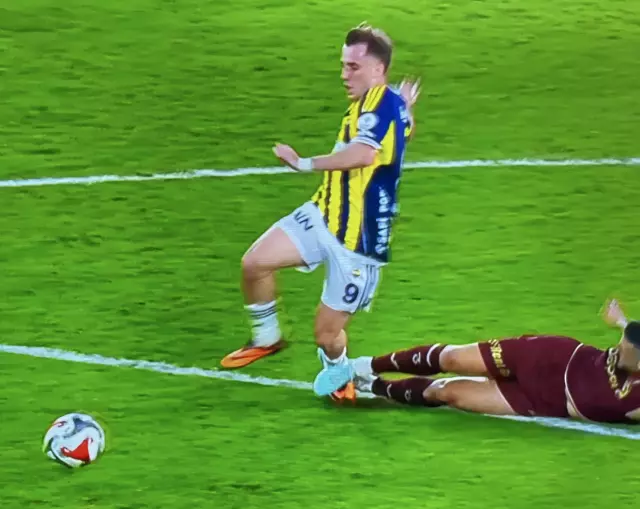 Trabzonspor, Kadıköy'de 10 kişi