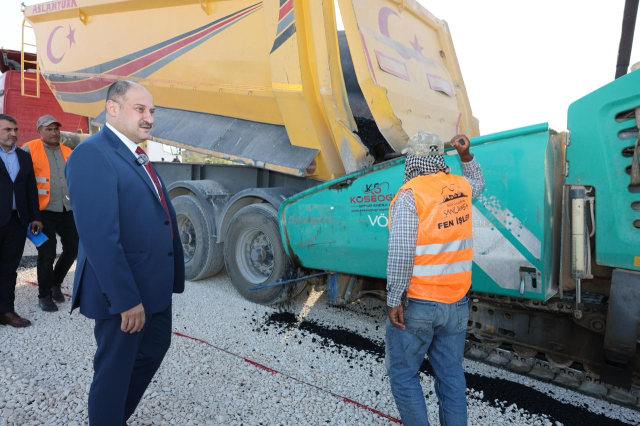 Başkan Gülpınar, Şanlıurfa Şehir Hastanesi Yolunda Direksiyona Geçti ve Kaliteyi Test Etti