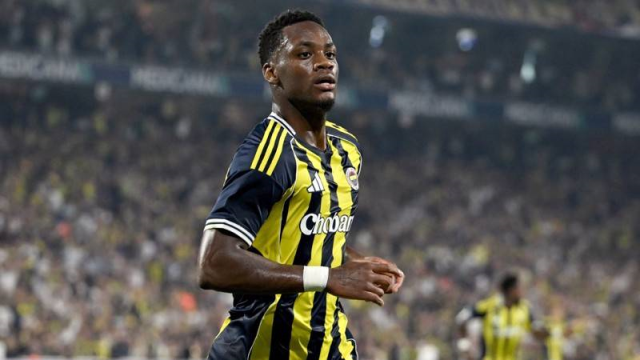Fenerbahçe taraftarını kara kara düşündüren futbolcunun döneceği maç belli oldu