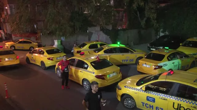 İstanbul'da silahlı saldırıya uğrayan taksici hayatını kaybetti
