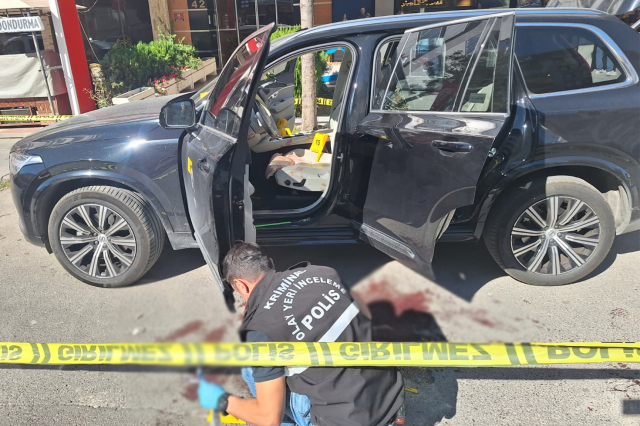 İş insanı şoförü tarafından vuruldu İş insanı şoförü tarafından vuruldu