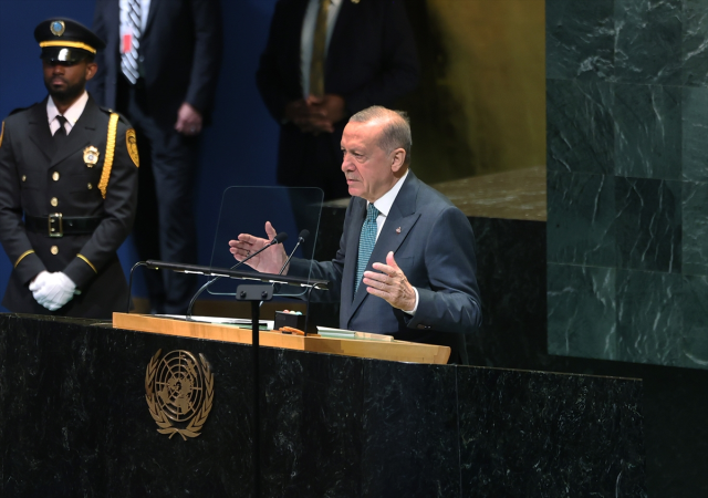 MHP Genel Başkanı Bahçeli'den Cumhurbaşkanı Erdoğan'a tebrik telefonu