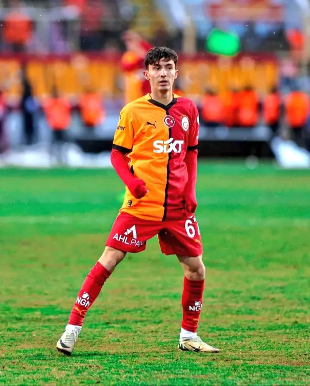 Galatasaray'ın yolladığı futbolcu 4 gol birden attı