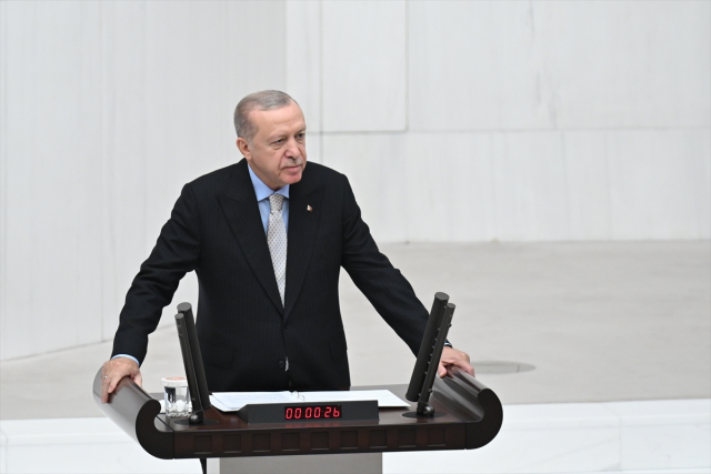 Erdoğan'dan MHP ve DEM Parti'ye teşekkür: Terör belası bitme noktasında