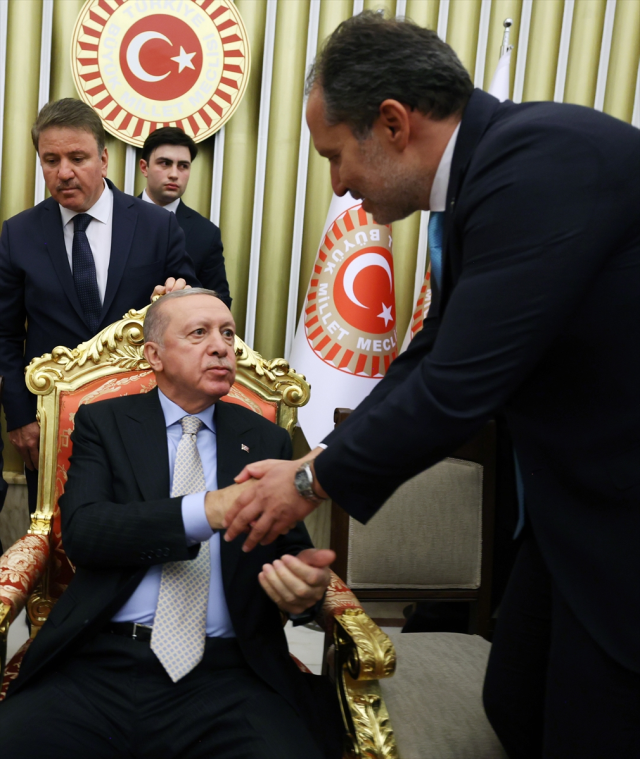 Erdoğan'ın Davutoğlu ve Babacan'ı yanına alması ne anlama geliyor?