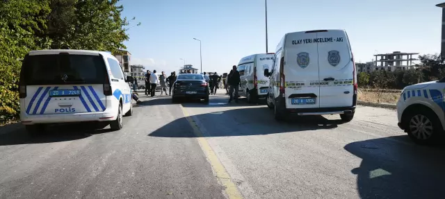 Denizli'de otomobile silahlı saldırı: 1 ölü, 2 yaralı