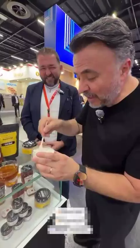 Firari FETÖ'cü influencer oldu! Türk vatandaşlarından binlerce Euro topladı