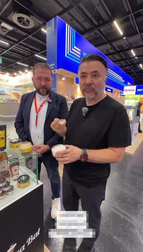 Firari FETÖ'cü influencer oldu! Türk vatandaşlarından binlerce Euro topladı