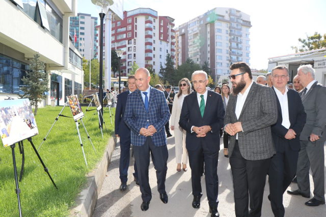 Yüksek İhtisas Üniversitesi'nde 'Gazze İle Dayanışma Haftası' Düzenlendi