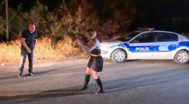 Genç kızın 'Babam hakim' diyerek tehdit ettiği polislerden haber var