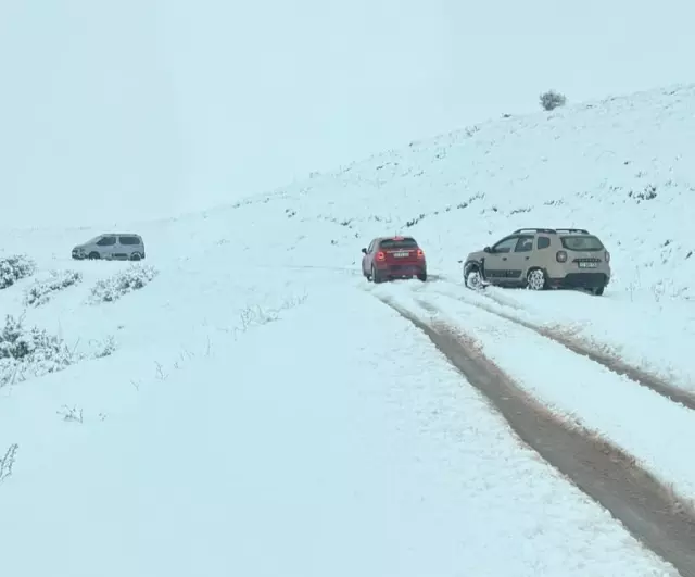 3 il beyaza büründü! Kar kalınlığı 26 santimetre 3 il beyaza büründü! Kar kalınlığı 26 santimetre