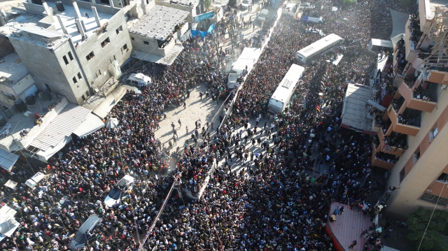 İsrail'in serbest bıraktığı Filistinli esirler Gazze'de