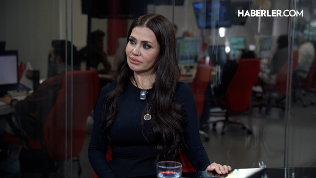 Lara: Ben bu yerlere gelebilmek için ağa babalarını değil, sesimi kullandım