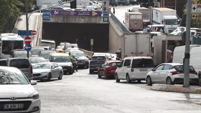 Aracından inene 180 bin TL ambulansa yol vermeyene 46 bin TL ceza geliyor