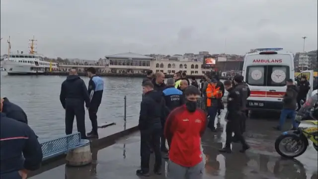 İstanbul'da can pazarı! 4 engelli vatandaş denize düştü, biri hayatını kaybetti
