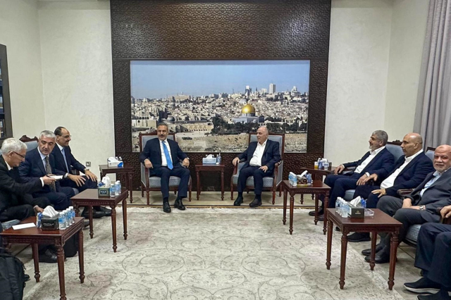 Bakan Fidan ve MİT Başkanı Kalın, Doha'da Hamas yetkilileriyle görüştü Bakan Fidan ve MİT Başkanı Kalın, Doha'da Hamas yetkilileriyle görüştü