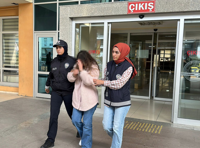 Öğrencisinin kolunu ısırdığı iddia edilen öğretmen tutuklandı Öğrencisinin kolunu ısırdığı iddia edilen öğretmen tutuklandı