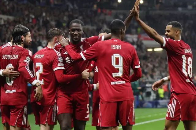 Tam 28 gol oldu! İşte Şampiyonlar Ligi'nde gecenin sonuçları Tam 28 gol oldu! İşte Şampiyonlar Ligi'nde gecenin sonuçları