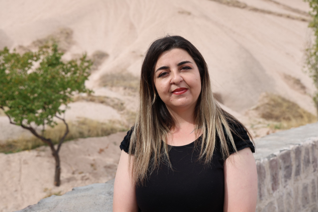 Ailesini ararken kendi mezarını buldu Ailesini ararken kendi mezarını buldu