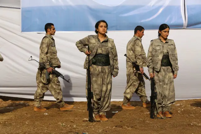 Terör örgütü PKK, Türkiye'den tamamen çekildi Terör örgütü PKK, Türkiye'den tamamen çekildi