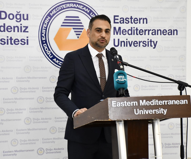 'Doğu Akdeniz'in Stratejik Önemi' kitap lansmanı Kuzey Kıbrıs'ta Tanıtıldı 'Doğu Akdeniz'in Stratejik Önemi' kitap lansmanı Kuzey Kıbrıs'ta Tanıtıldı