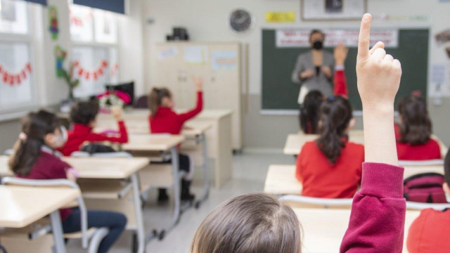 İlköğretim müfredatına yeni ders ekleniyor! Çocuklar artık erken yaşta öğrenecek İlköğretim müfredatına yeni ders ekleniyor! Çocuklar artık erken yaşta öğrenecek