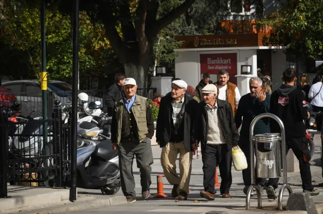 Balıkesir'in Sındırgı ilçesinde 4.3 büyüklüğünde deprem