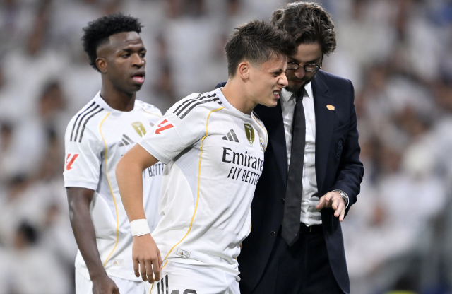 Valencia maçında sakatlanan Arda'nın son durumu belli oldu Valencia maçında sakatlanan Arda'nın son durumu belli oldu