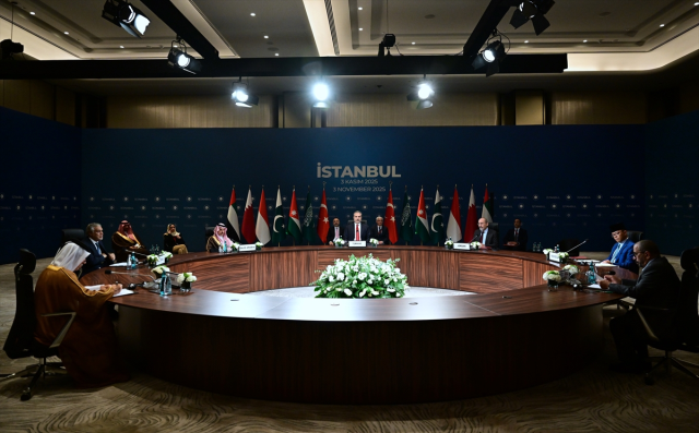 Bakan Fidan'dan, 'Türk askeri Gazze'de olacak mı?' sorusuna yanıt Bakan Fidan'dan, 'Türk askeri Gazze'de olacak mı?' sorusuna yanıt