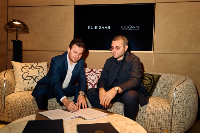 DOĞAN Grup ve ELIE SAAB, Lüks Gayrimenkul İşbirliği için Ortaklık Kuruyor DOĞAN Grup ve ELIE SAAB, Lüks Gayrimenkul İşbirliği için Ortaklık Kuruyor