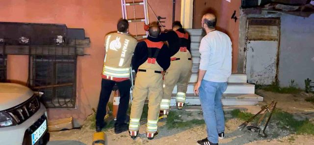 Apartmandan gelen kötü koku acı gerçeği ortaya çıkardı