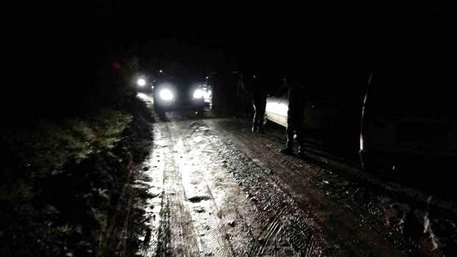 Malatya'da kayıp olarak aranan adam, kayısı bahçesinde ağaca asılı halde ölü bulundu